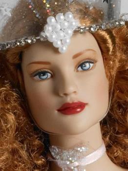 Tonner - Wizard of Oz - GLINDA, THE GOOD WITCH - Doll